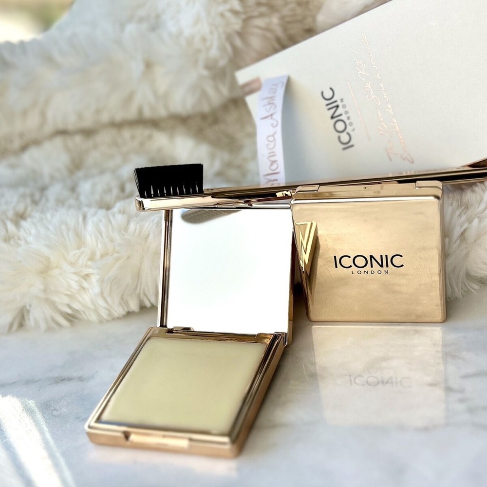 Brow Kit - Picture 1 of 2